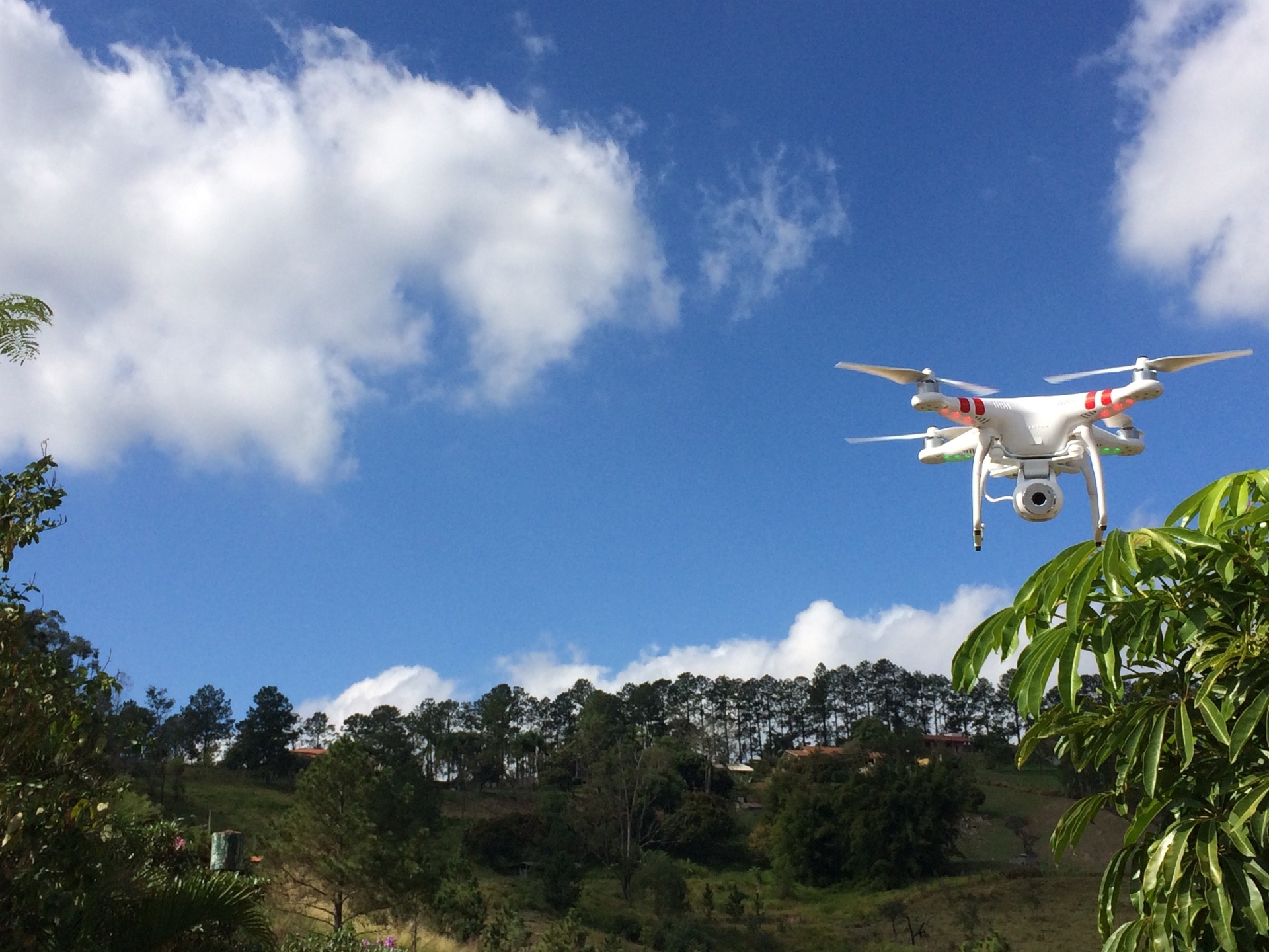 Imagens aéreas feitas com drones da empresa Alfa Drones, de São Paulo - Divulgação
