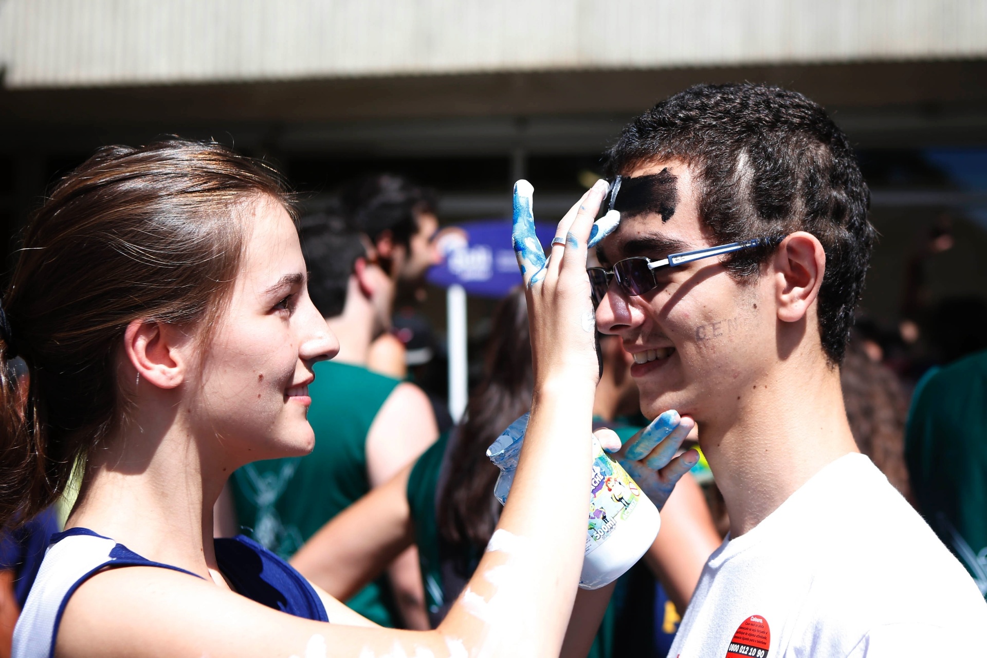 trote Poli-USP, calouros, festa, USP, tinta na cara, calourada - Junior Lago/UOL