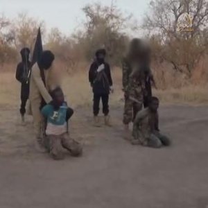3.mar.2015 - Boko Haram divulga vídeo com supostas decapitações - Twitter/Reprodução