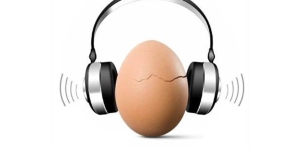 A OMS recomenda não usar fones de ouvido durante mais de uma hora por dia, e a escutar num nível baixo. No volume máximo, ouça por apenas quatro minutos - BBC