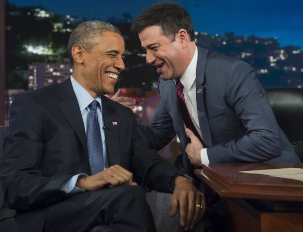 O presidente dos EUA, Barack Obama, com o apresentador Jimmy Kimmel - Saul Loeb/AFP