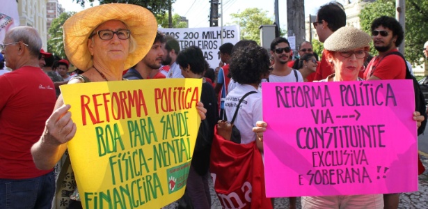 No Recife, manifestantes pedem reforma política - Peu Ricardo/Frame/Estadão Conteúdo