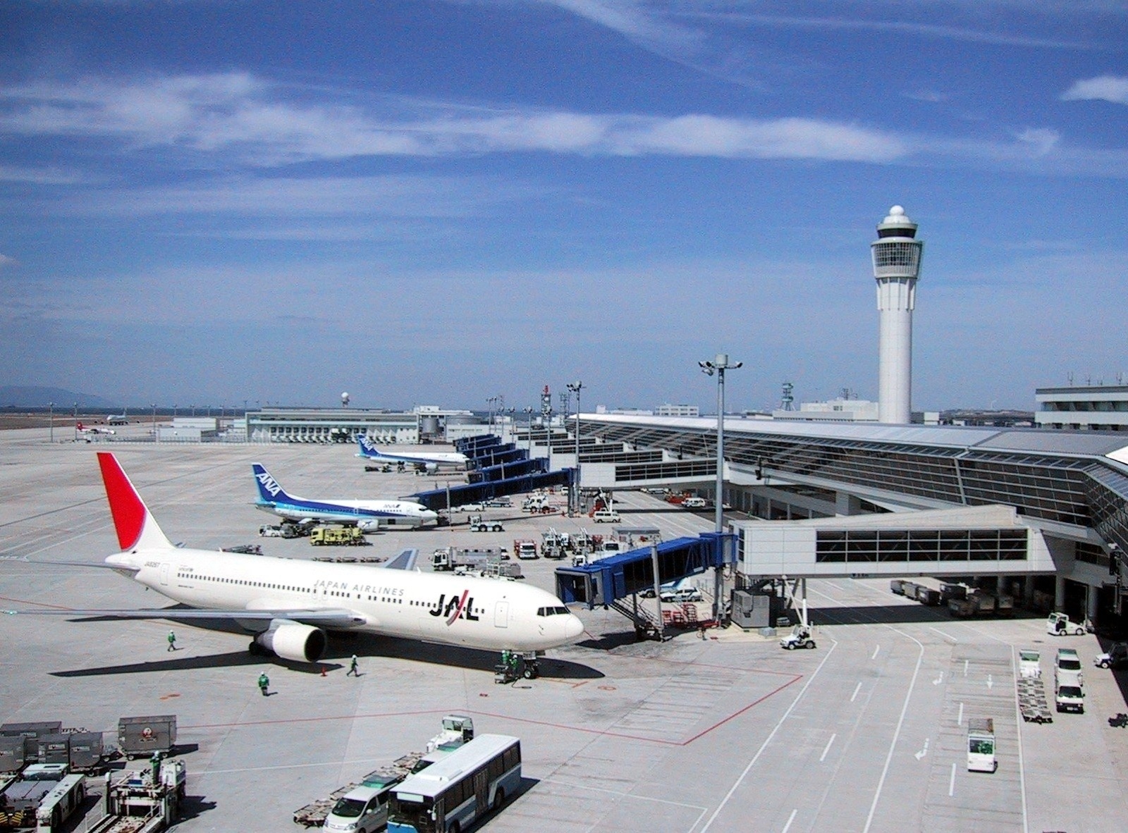 Fotos: Cingapura Tem O Melhor Aeroporto Do Mundo; Conheça Os 15 ...