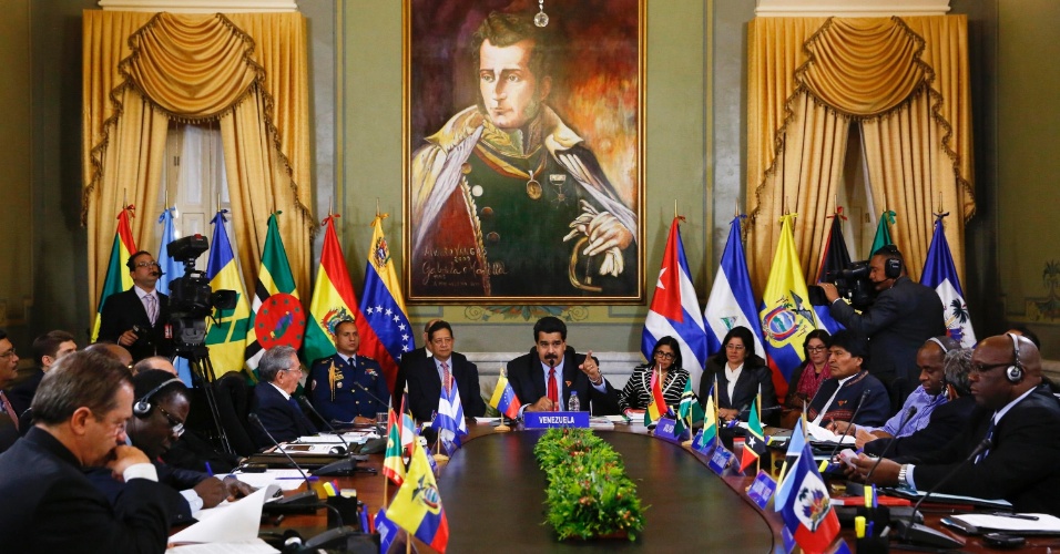 17.mar.2015 - O presidente da Venezuela, Nicolás Maduro, convocou para esta terça-feira (17) uma reunião extraordinária entre países da Alba (Aliança Bolivariana para as Américas) para discutir as sanção anunciada pelo governo dos Estados Unidos ao país
