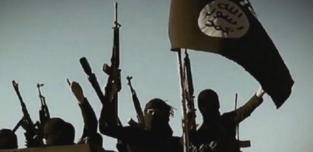 Militantes do Estado Islâmico utilizam redes sociais para espalhar propagandas - AFP