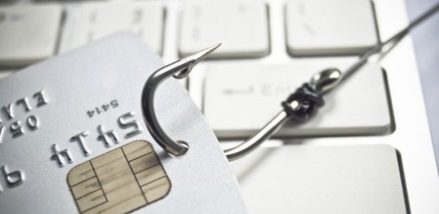 Cartão de crédito é alvo popular em crimes cometidos pela internet - Thinkstock