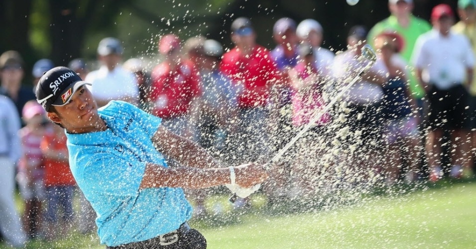 22.mar.2015 - O golfista japonês Hideki Matsuyama acerta uma bola na rodada final do torneio Arnold Palmer Invitational, em Orlando, nos Estados Unidos