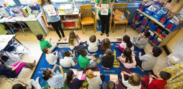 24.mar.2015 - Alunos da terceira série se preparam para teste padronizado em escola pública de Nova York - NYT