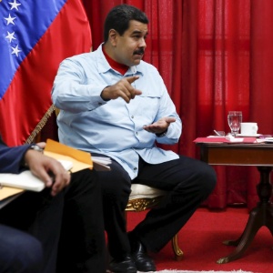 Nicolás Maduro disse que fechou a fronteira "para continuar avançando no combate aos crimes de paramilitares e contrabandistas" - Carlos Garcia Rawlins/Reuters