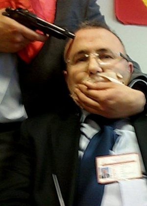 O promotor Mehmet Selim Kiraz, morto durante ação