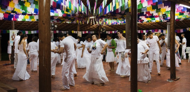Presos dançam com religiosos após uso de ayahuasca em Ji-Paraná (RO) - Lalo de Almeida/The New York Times