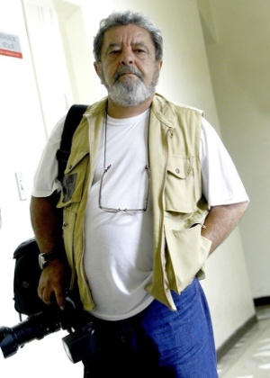 Beto, que tem semelhanças físicas com Lula, contou ter ouvido pedidos para que deixasse o local - 25.mai-2012 - Alex de Jesus/O Tempo