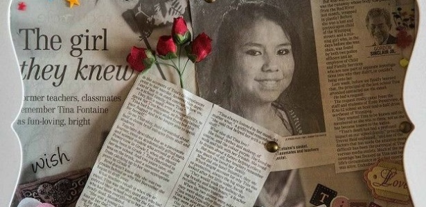 27.abr.2015 - Homenagem à adolescente indígena Tina Fontaine, encontrada morta no rio Vermelho do Norte, que atravessa Winnipeg, no Canadá - BBC