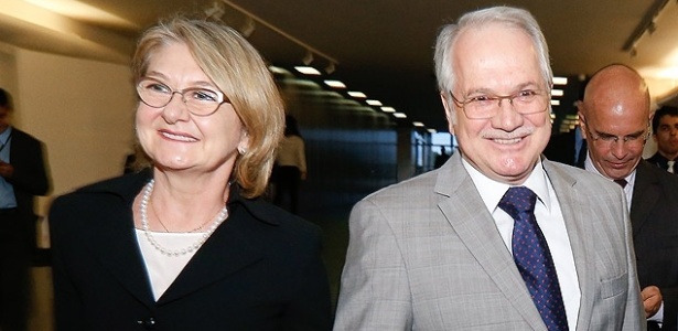 Luiz Fachin, ao lado da mulher, durante visita ao Senado em abril - Pedro Ladeira/Folhapress
