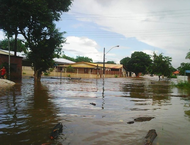 Nível do rio Araguari subiu e inundou duas cidades no Amapá - Reprodução/WhatsApp