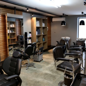 salão de cabeleireiro masculino