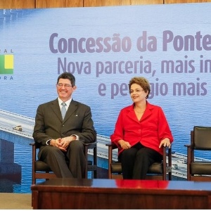 Essa é a primeira medida provisória do ajuste fiscal sancionada por Dilma - Reprodução/Twitter/blogplanalto 