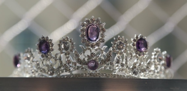 Coroa da Miss Mundo Brasil 2015 é cravejada de ametistas e vale R$ 7.000 - Divulgação