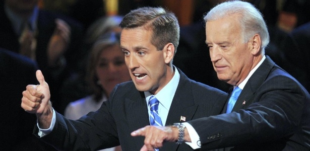 Beau Biden (à esquerda, em foto de 2008), filho mais velho do vice-presidente dos EUA - Paul J. Richards/AFP
