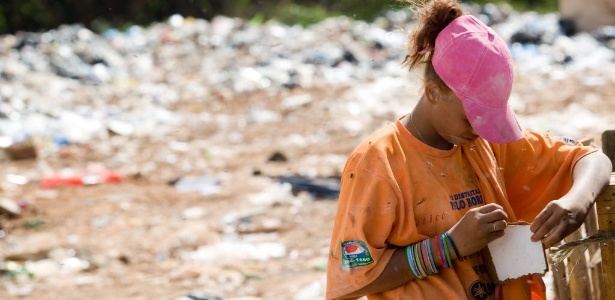 O trabalho infantil é proibido no Brasil para menores de 14 anos, de acordo com o ECA  - Alan Marques/Folhapress