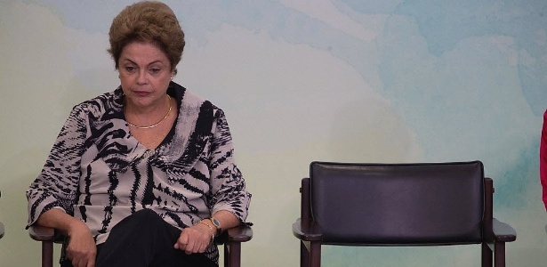 Presidente Dilma durante cerimônia para comemorar a marca de 5 milhões de MEI (Microempreendedores Individuais) - Ed Ferreira/Folhapress