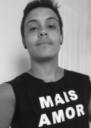 17.jun.2015 - O professor transexual Daniel Camargo, de Bauru (SP), acusa funcionária do SUS de não querer chamá-lo pelo nome social - Divulgação