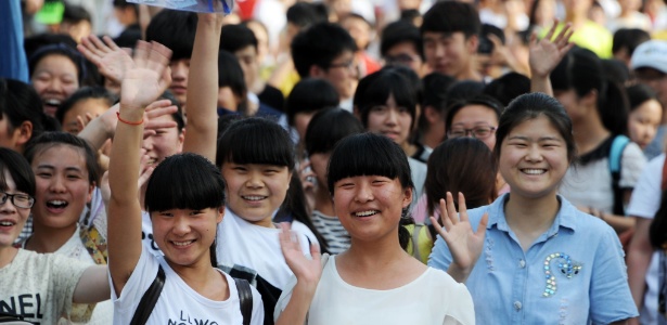 Mais de 9 milhões de estudantes chineses fizeram prova este ano - AFP 