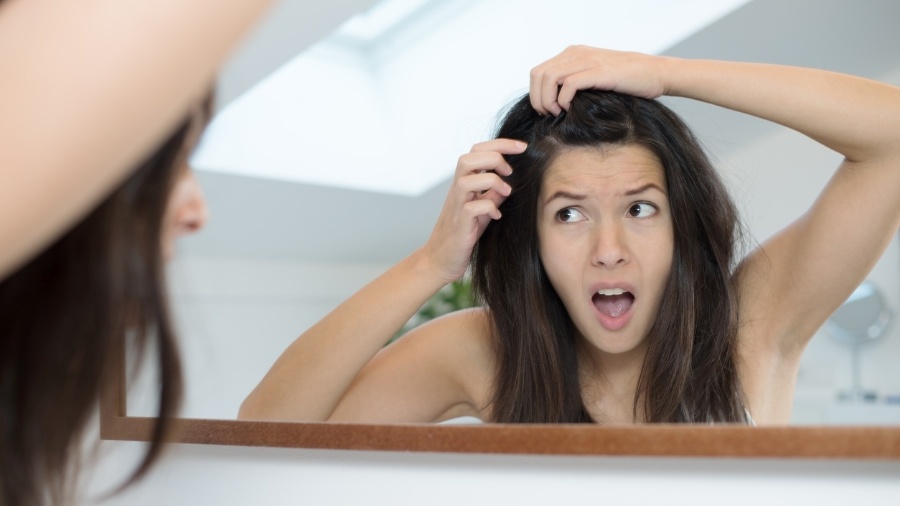 Sonhar com piolho: entenda o significado - iStock