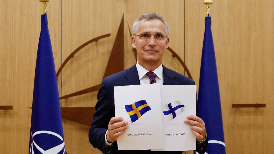 18.mai.2022 - O secretário-geral da Otan, Jens Stoltenberg, recebeu hoje, em Bruxelas, na Bélgica, as candidaturas de Suécia e Finlândia para ingressar na aliança militar - Johanna Geron/Reuters