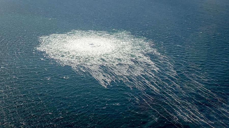 Bolhas gigantescas no Mar Báltico após vazamento de gás nos gasodutos Nord Stream - DANISH DEFENCE / AFP