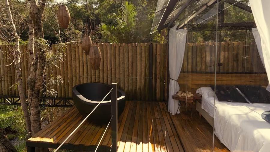 Cabana de vidro em Mairiporã é opção para relaxar a poucos quilômetros da capital paulsta Cabana de vidro em Mairiporã é opção para relaxar a poucos quilômetros da capital paulsta