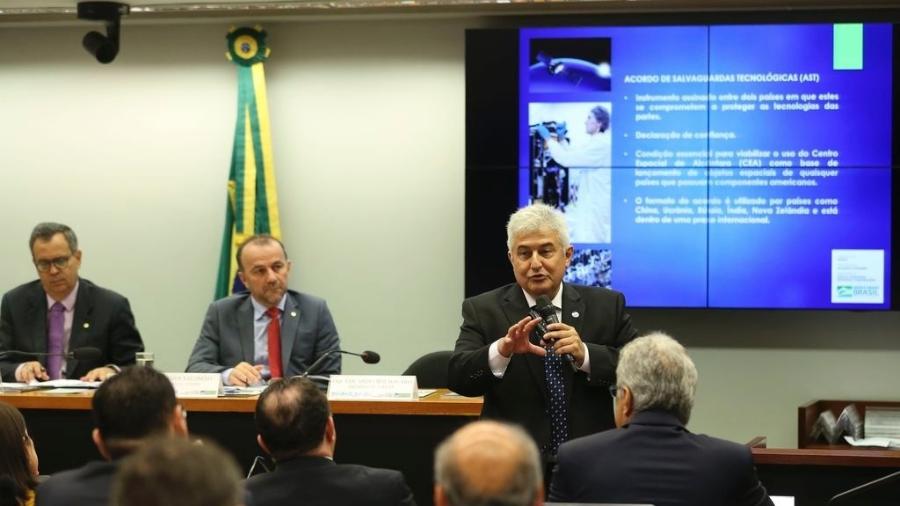 Ministro Marcos Pontes participou de audiência na Câmara dos Deputados para explicar acordo com Estados Unidos - José Cruz/Agência Brasil