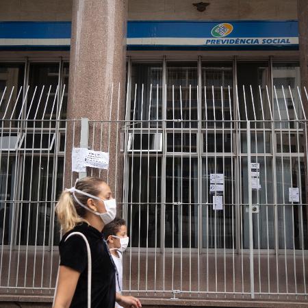 Prédio do INSS no centro de São Paulo fechado devido à pandemia do novo coronavírus - Andre Porto/UOL