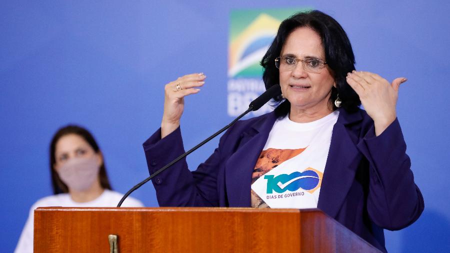 Ex-ministra Damares Alves foi internada ontem (22) após um quadro de tosse persistente - Alan Santos/PR
