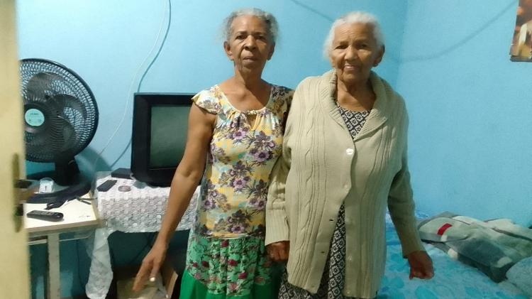 Maria Cícera e a mãe, Marta Maria da Conceição, deixaram Craíbas (AL) e alugaram casa em Arapiraca (AL)