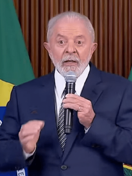 Lula falou antes de início de reunião ministerial