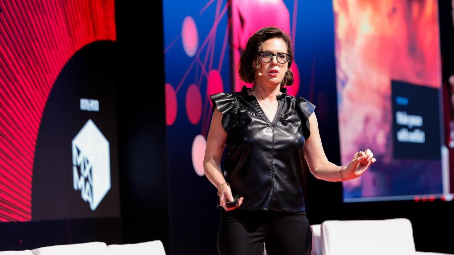 Amy Gallo, editora da Harvard Business Review e co-host do podcast Women at Work - Edu Lopes/Imagem Paulista