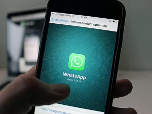 WhatsApp tem falha e não baixa fotos e áudios; veja como resolver