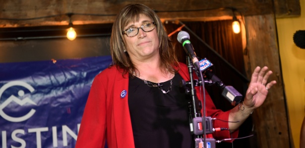 14.ago.2018 -  Christine Hallquist venceu nesta terça-feira a primária democrata e será a candidata do partido ao governo de Vermont - a primeira mulher transgênero - Caleb Kenna/Reuters