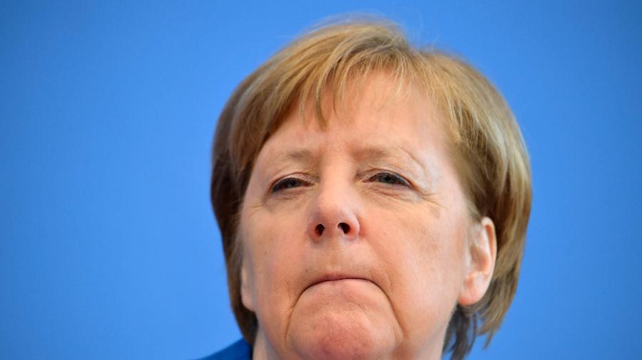 A chanceler alemã Angela Merkel em coletiva de imprensa sobre o novo coronavírus - Tobias Schawrz/AFP