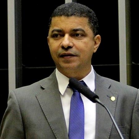 Deputado Bira do Pindaré está recolhendo assinaturas para instalação da CPI do Viagra - Câmara dos Deputados