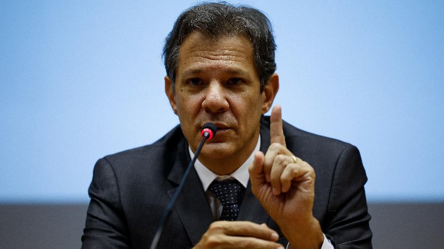 O ministro da Fazenda, Fernando Haddad, durante coletiva de imprensa para anunciar a reoneração dos combustíveis - 28.fev.2023 - Pedro Ladeira/Folhapress