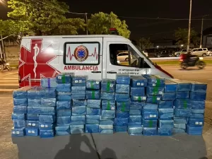 Polícia apreende ambulância com 1,5 tonelada de maconha em Guarulhos