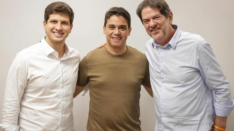 Prefeito do Recife João Campos, Júnior Mano e Cid: trio do PSB Prefeito do Recife João Campos, Júnior Mano e Cid: trio do PSB