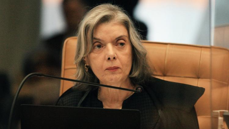 A ministra Cármen Lúcia durante sessão plenária do STF A ministra Cármen Lúcia durante sessão plenária do STF