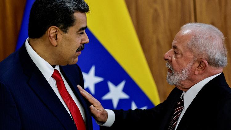 Presidentes Lula e Maduro durante encontro da Unasul em Brasília em maio de 2023