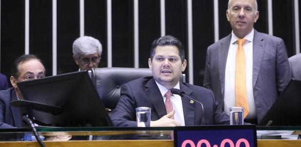 Nova regra do Congresso sobre emendas é inconstitucional, dizem entidades