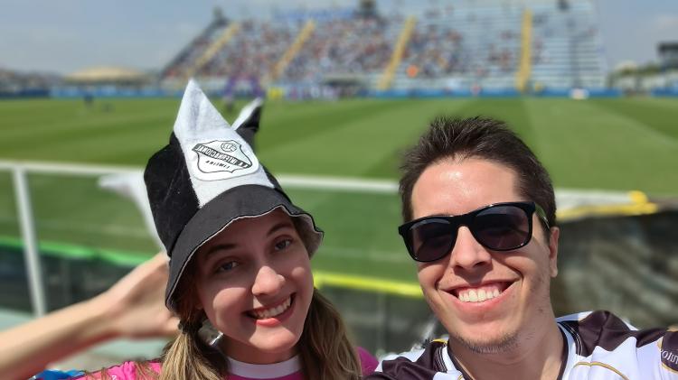 Modo foco dinâmico com desfoque de fundo na selfie do S20 Ultra - Gabriel Francisco Ribeiro/UOL - Gabriel Francisco Ribeiro/UOL