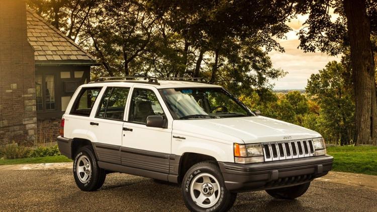Jeep Cherokee (geração ZJ) - Divulgação  - Divulgação 
