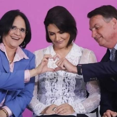Damares Alves, Michelle Bolsonaro e Jair Bolsonaro - Reprodução/Instagram
